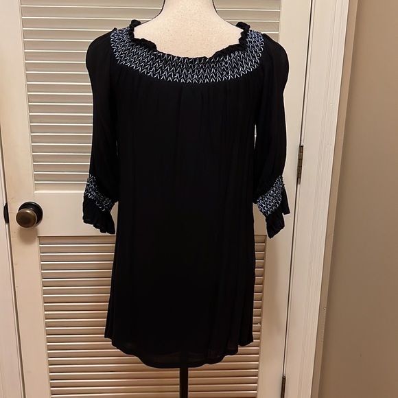 37. Willow & Clay Black Embroidered Dress - Picture 11 of 16